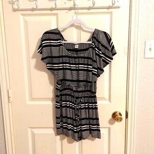 3/$15🧡 Old Navy Women's One Piece Short Set